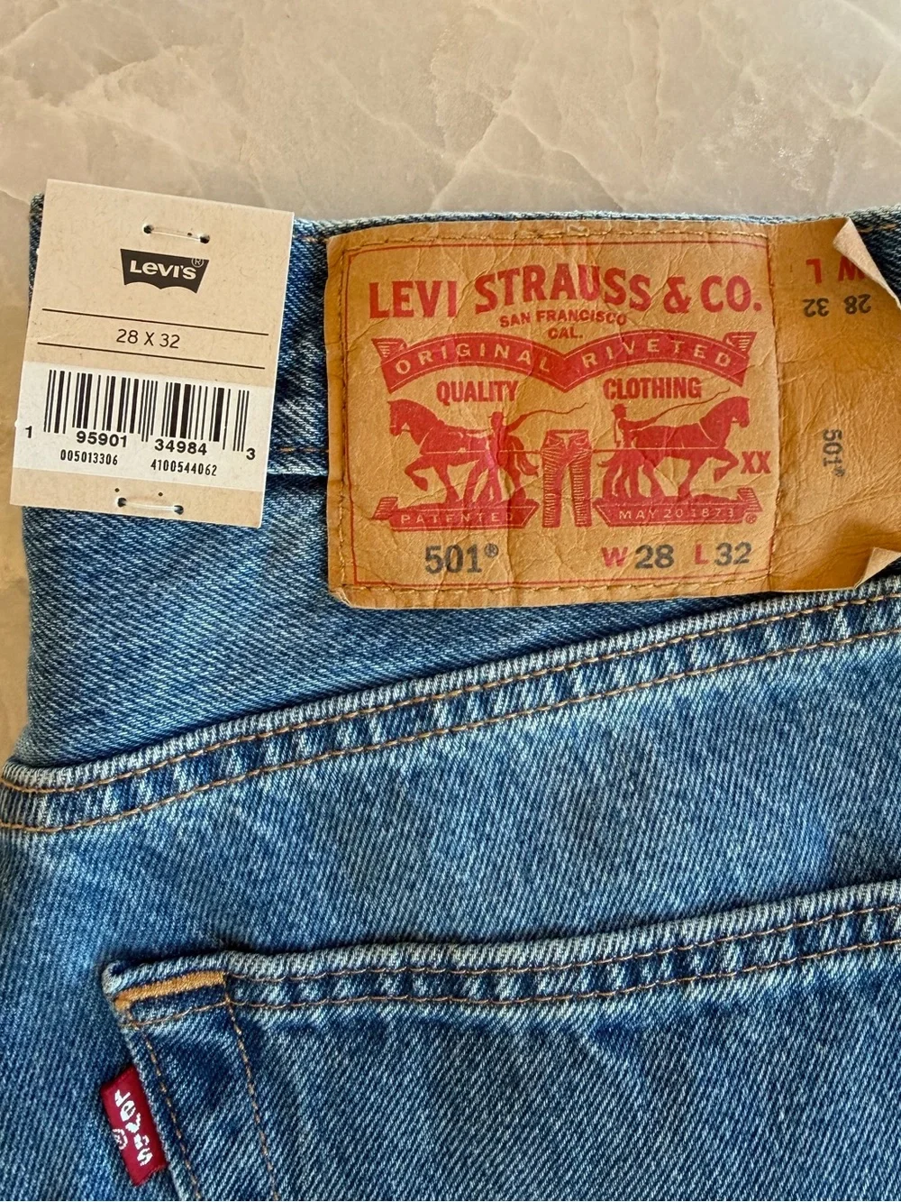 Levi's Straight Leg Men's Jeans in Light Blue Denim
